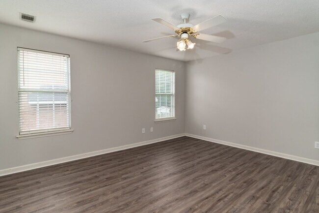Building Photo - 906 Prairie Pass