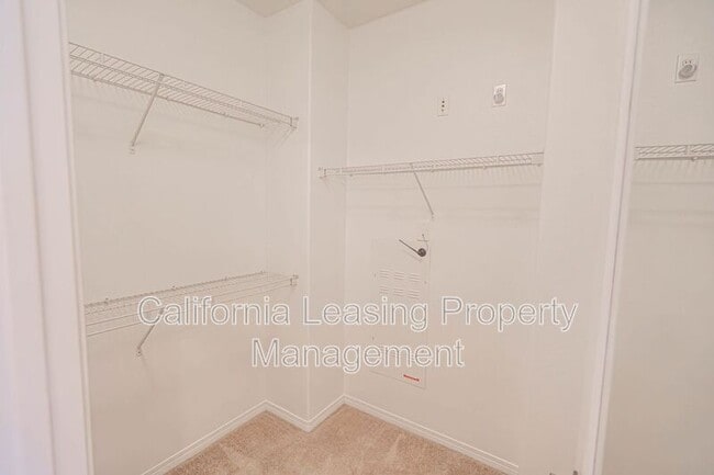 Building Photo - 23939 Brescia Dr