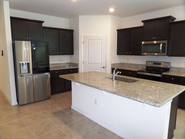 Building Photo - 7997 Penrose Pl