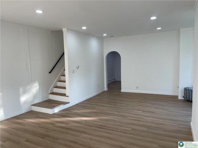 Building Photo - 1342 3rd St
