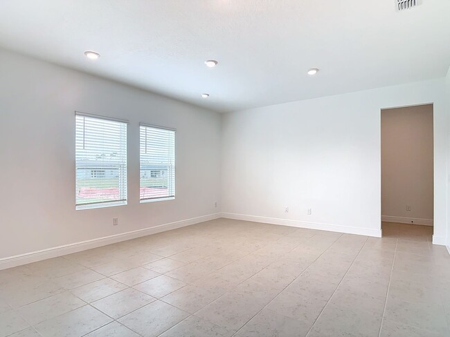 Building Photo - New 4-Bedroom Home for Rent in Desirable H...