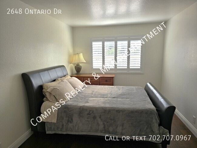 Building Photo - 2648 N Ontario Dr