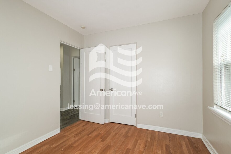 Building Photo - 4709 Jordan St