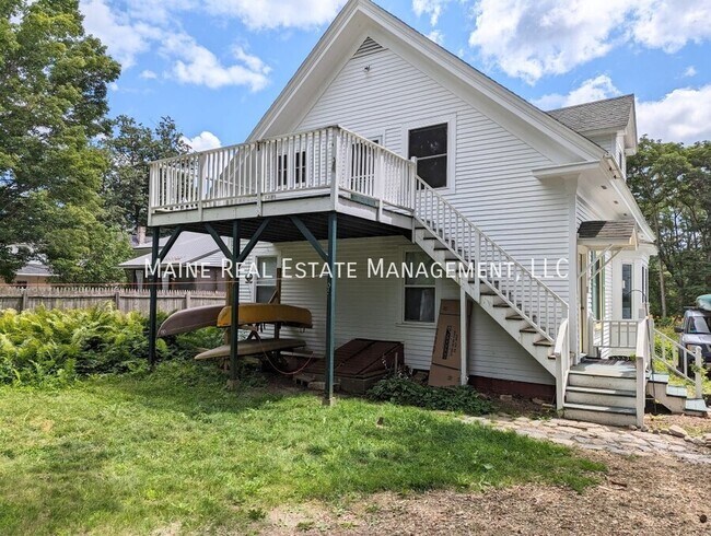 Building Photo - 54 Penobscot St