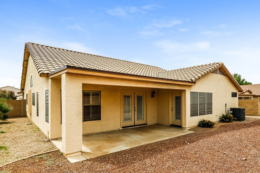 Building Photo - 10014 W Irma Ln