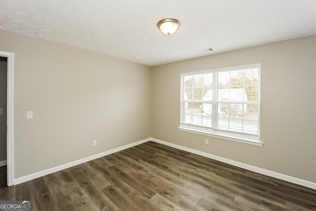 Building Photo - 8308 Milam Loop