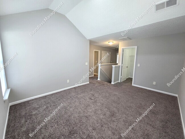 Building Photo - 2330 Hackamore Dr