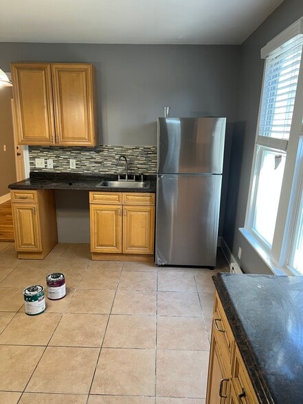 Building Photo - 498 Washington Ave