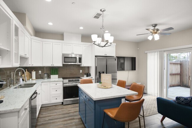 Building Photo - 2994 39th St