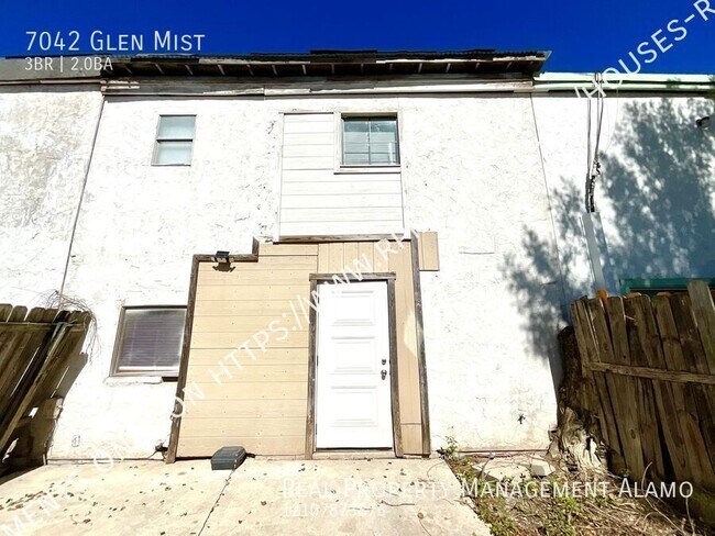 Building Photo - 7042 Glen Mist