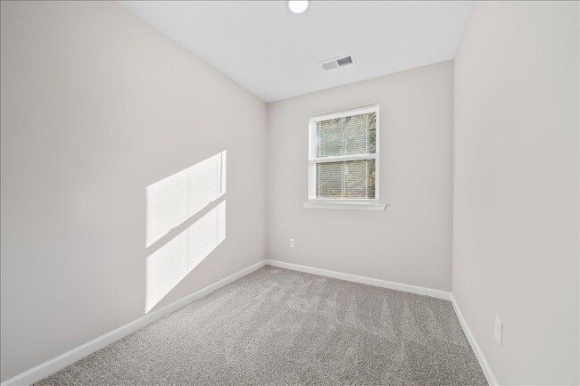 Building Photo - 3312 Tutwiler Ave