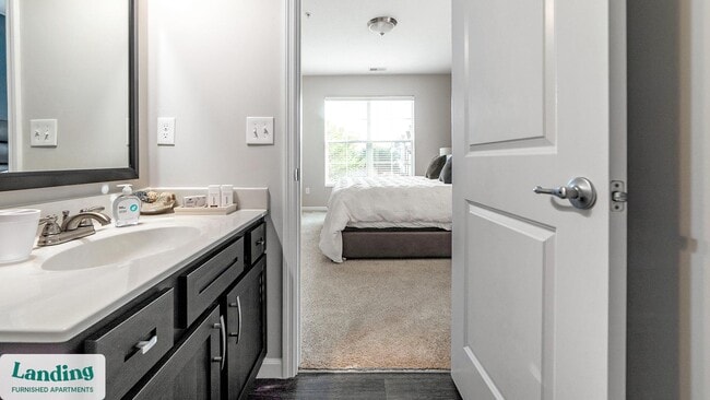 Building Photo - 4664 Kenny Rd