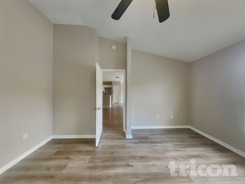 Building Photo - 29250 Yarrow Dr