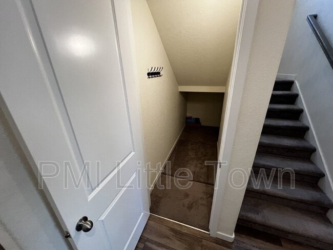 Building Photo - 9270 Inca Dove Cir