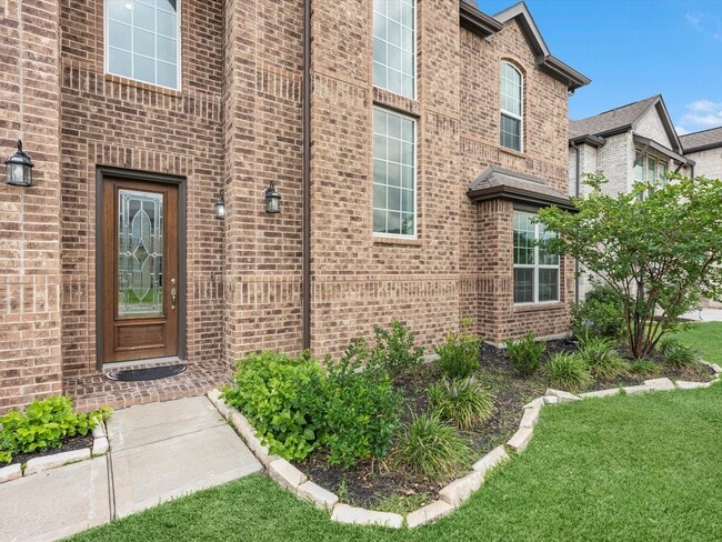Building Photo - 2107 Jitterbug Ln