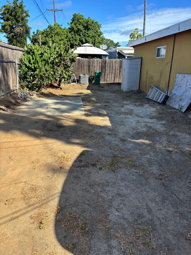 Building Photo - 3374 Apache Ave