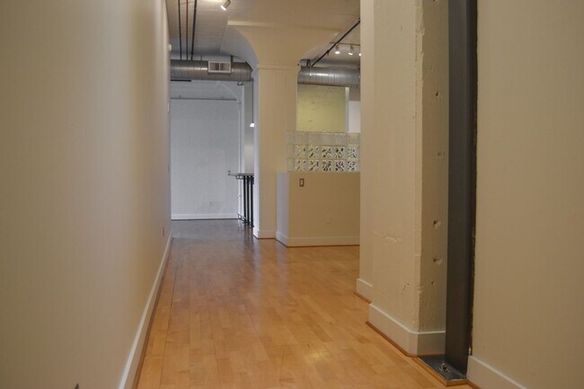 Building Photo - North Park Lofts - Historic Pearl District Warehouse Studio w/parking/most utilities/rooftop patio