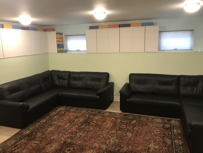 Basement game room / fire place and tv - 4545 Lawndale Ave