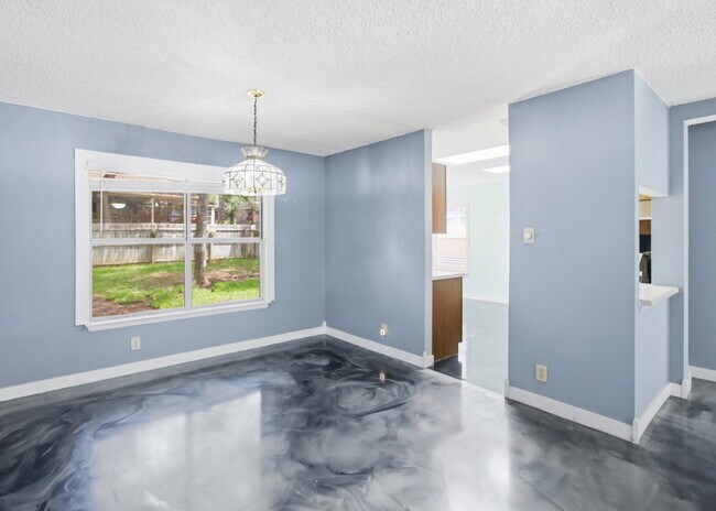 Building Photo - "Charming 3-Bed in Schertz with Spacious 2246 Sq Ft Layout!"