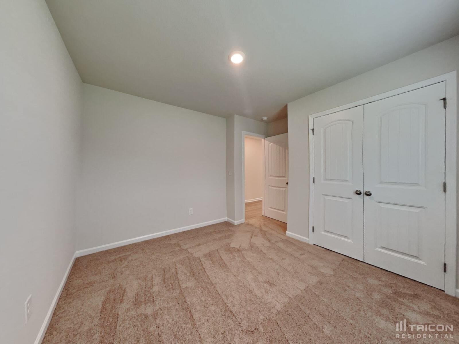 Building Photo - 310 Coleshill Rd
