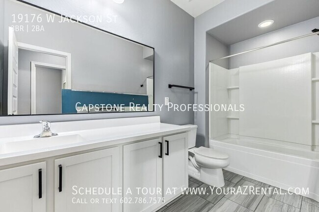 Building Photo - 19176 W Jackson St