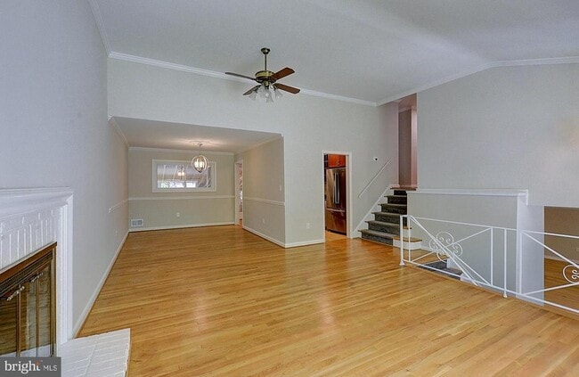 Building Photo - 6306 Rockhurst Rd
