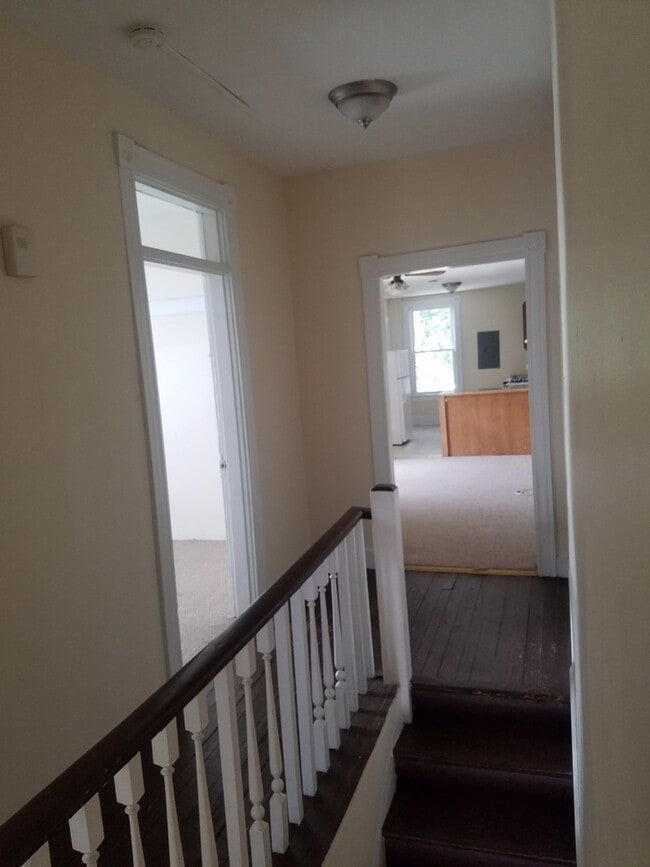 Building Photo - ROB22S