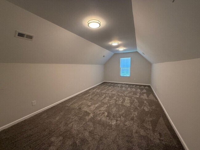 Building Photo - 3963 Talcott Ave