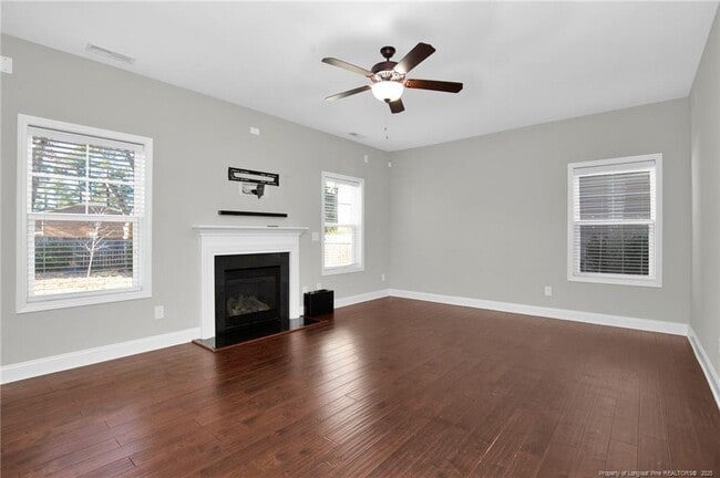 Building Photo - 110 Pinecrest Dr