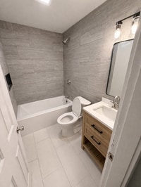 Building Photo - Twenty Three Deering