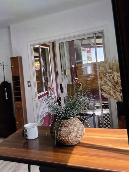 Private patio w kitchenette set up for BBQ days - 145 Turnberry Way
