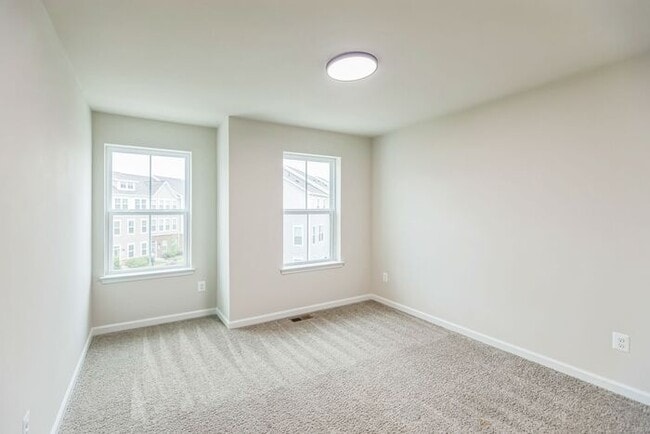 Building Photo - 9582 Killenney Pl