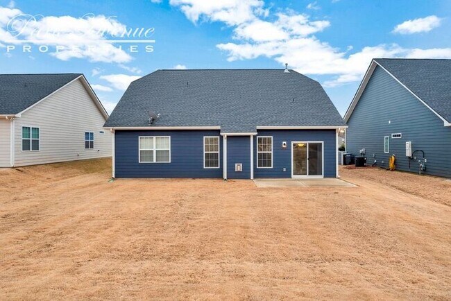 Building Photo - 444 Trillium Way