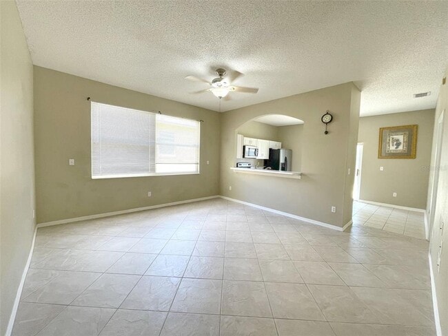Building Photo - 12751 Woodbury Oaks Dr