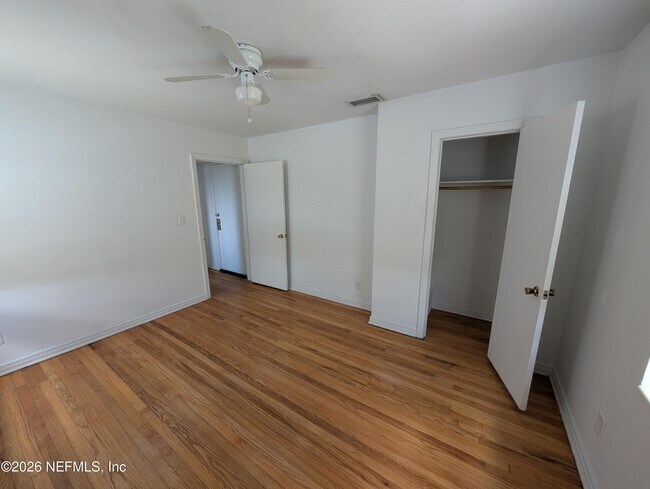 Building Photo - 2136 College St