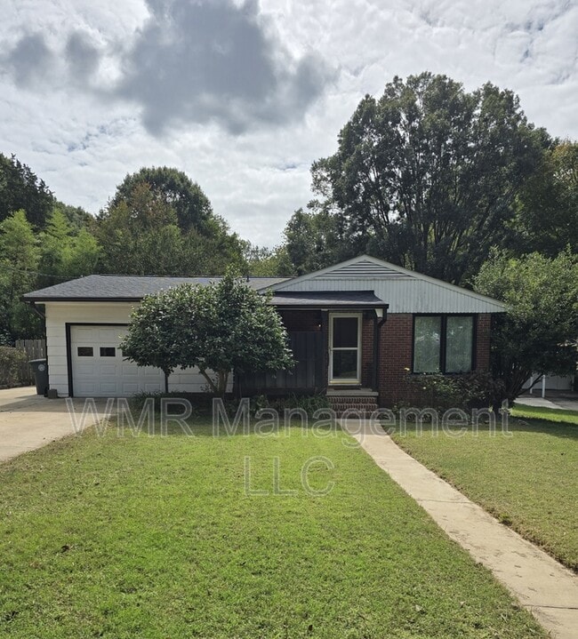 Building Photo - 1509 Wiltshire Rd