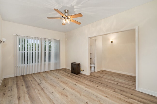 Building Photo - 4121 Halldale Ave