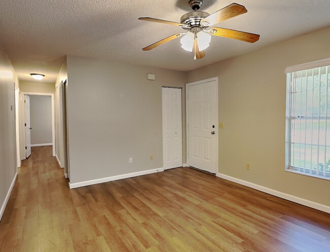 Building Photo - 3178 Phonetia Dr