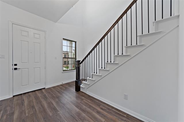 Building Photo - 3308 Sarala Ct