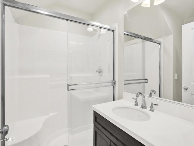 Building Photo - 2949 Palmera Ln