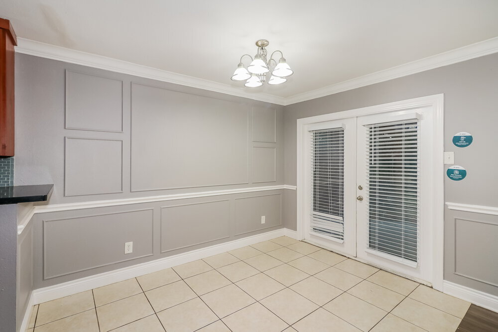 Building Photo - 914 Mosher Ln