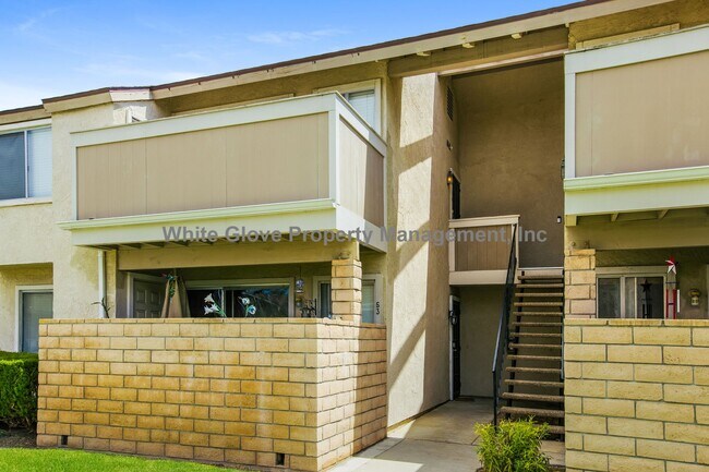 Building Photo - Charming 2-Bed Condo in Gated Cypress Community with Pool & Balcony