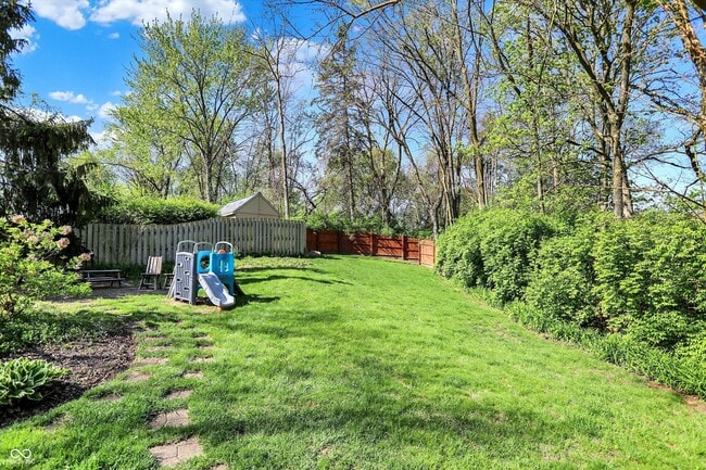 Building Photo - 11626 Forest Dr