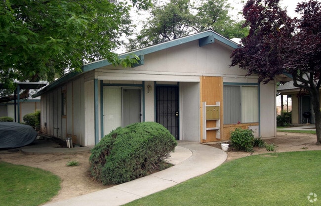 Building Photo - 3045 W Pontiac Way