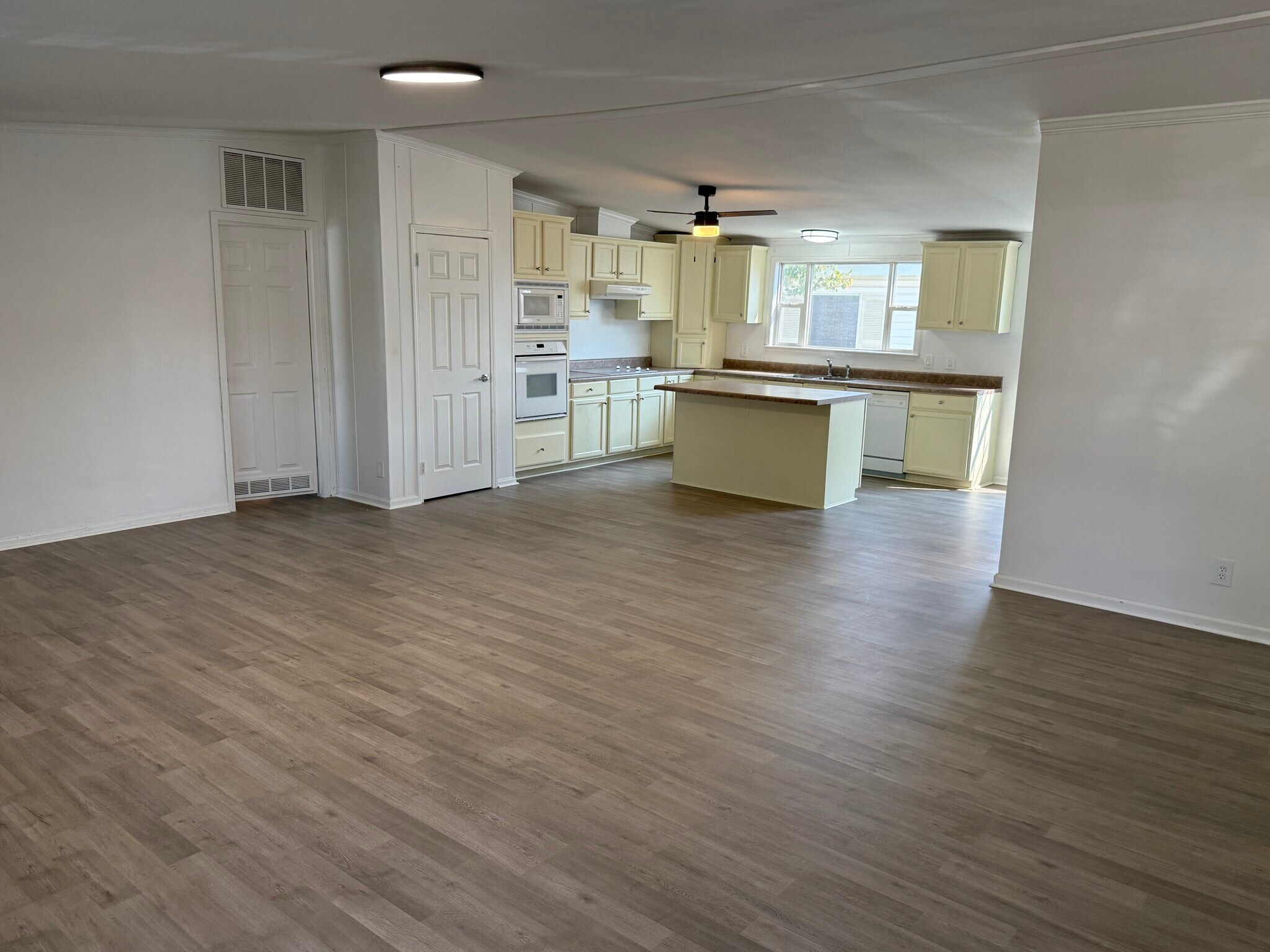 Building Photo - 11052 Richardo Ln