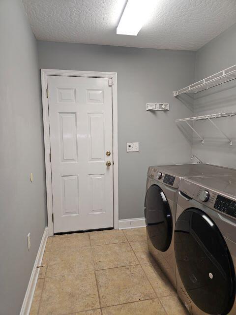 Building Photo - 4695 Lovegrass Ln