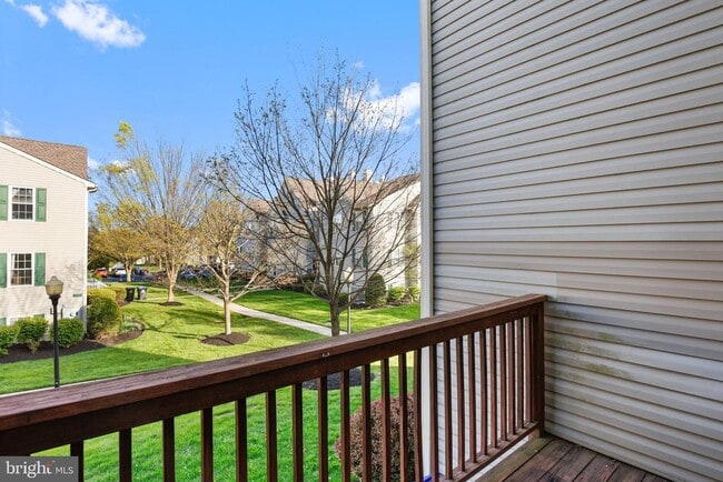 Building Photo - 842 Dewees Pl