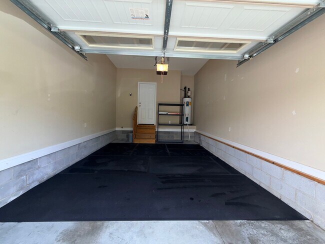 Building Photo - 92 Cypress Cir