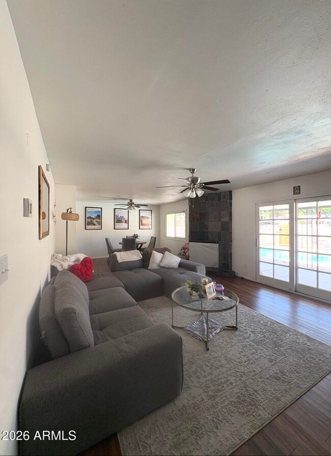 Building Photo - 1600 E Laguna Dr