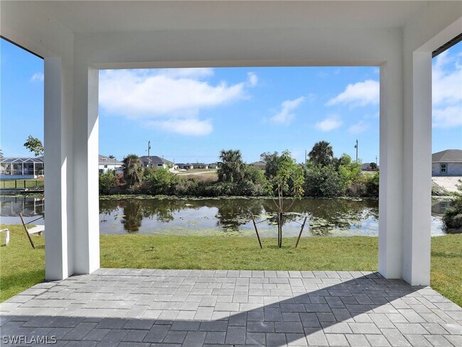 Building Photo - 125 NW 24th Ave